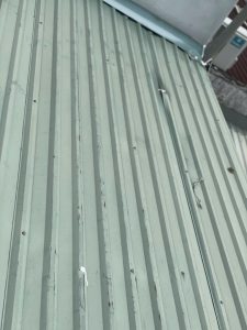 Sửa mái tôn bị dột